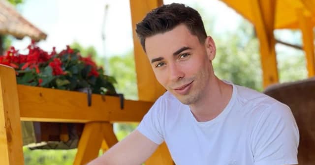 Ile lat ma Wojan? Poznaj wiek popularnego influencera! Ile lat ma Wojan? Poznaj wiek popularnego influencera!