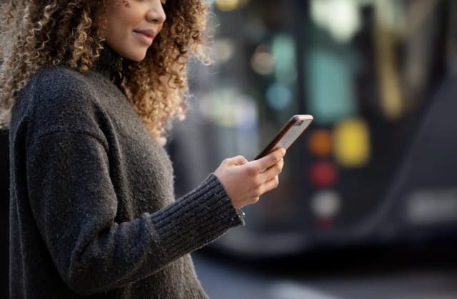 Lider Rynku kontra Konkurencja: Która Platforma Wygrywa w Polsce? Lider Rynku kontra Konkurencja: Która Platforma Wygrywa w Polsce?