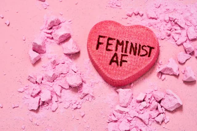 Kim jest feministka - prawdziwa definicja i cele feminizmu Kim jest feministka - prawdziwa definicja i cele feminizmu